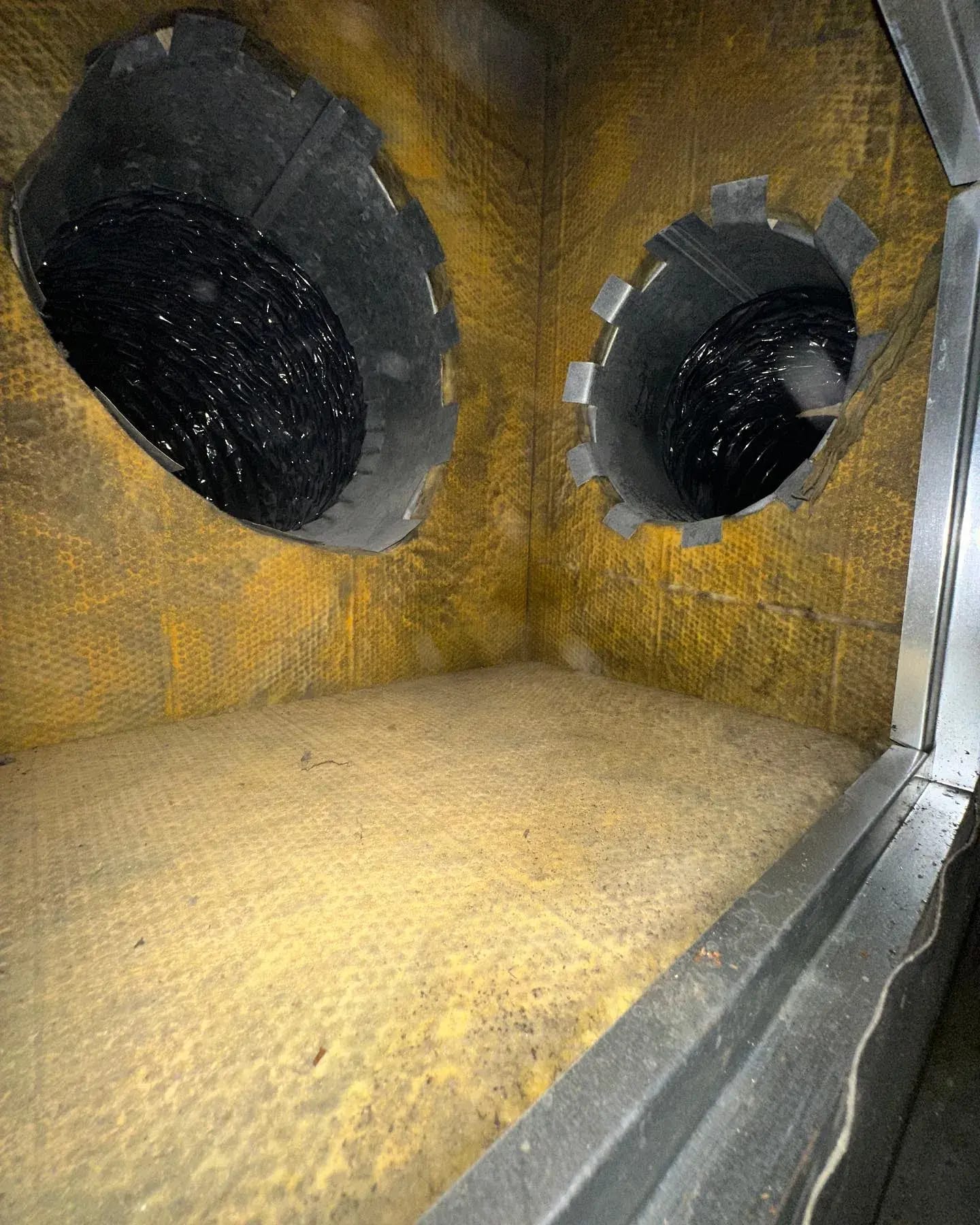 Clean air duct after professional cleaning